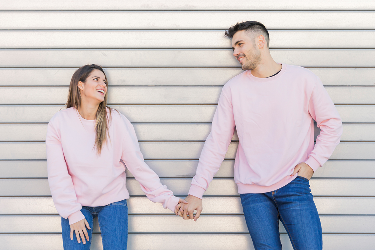 2-Make-your-day-memorable-by-matching-outfit-with-your-partner-1